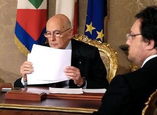 Il Presidente della Repubblica Giorgio Napolitano durante l'intervista rilasciata a Mario Orfeo Direttore del TG2