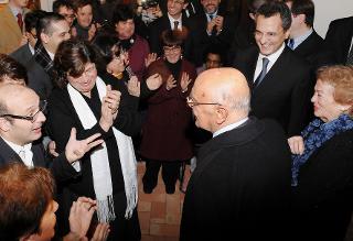 Il Presidente Giorgio Napolitano, la moglie Clio e Marco Impagliazzo, in occasione della visita alla comunità di Sant'Egidio.