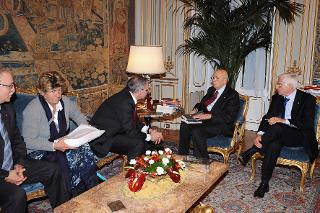 Il Presidente Giorgio Napolitano con Ettore Guglielmo Epifani Segretario generale della Confederazione Generale Italiana del Lavoro ed i componenti la Segreteria Confederale