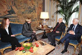 Il Presidente Giorgio Napolitano con Federica Guidi e Michela Fantini rispettivamente Presidente e Direttore dei &quot;Giovani Imprenditori di Confindustria&quot; durante i colloqui