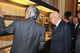 Il Presidente Giorgio Napolitano alla Camera dei deputati durante la visita alla Mostra dal titolo &quot;Auschwitz - Birkenau&quot;