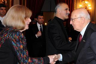 Il Presidente Giorgio Napolitano con Nina Kovacic in occasione del concerto al Quirinale per il Giorno del Ricordo
