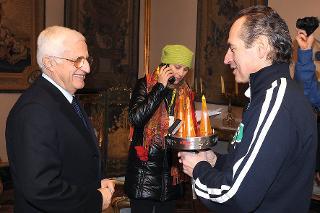 Il Segretario generale Donato Marra con l'atleta Daniele Masala