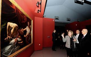 Il Presidente Giorgio Napolitano nel corso della visita alla mostra su Caravaggio alle Scuderie del Quirinale