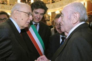 Il Presidente Giorgio Napolitano, con il Sindaco di Imola Daniele Manca e Renato Zangheri al termine del Convegno &quot;Imola ricorda Andrea Costa&quot;