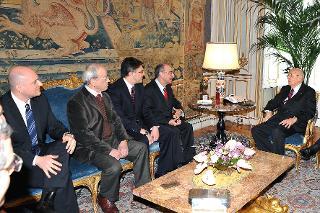 Il Presidente Giorgio Napolitano con una delegazione delle Associazioni dei Giudici di Pace.