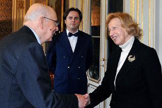 Il Presidente Giorgio Napolitano accoglie Maria Romana De Gasperi, Vice Presidente della Fondazione Alcide De Gasperi