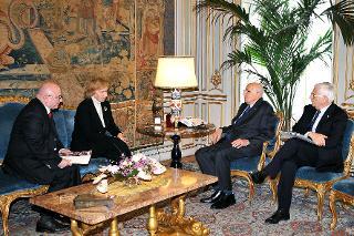 Il Presidente Giorgio Napolitano con la Signora Maria Romana De Gasperi e il Dott. Armando Tarullo, rispettivamente Vice Presidente e Segretario generale della Fondazione Alcide De Gasperi, durante i colloqui