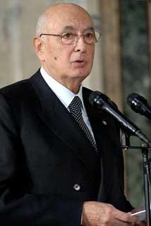 Il Presidente Giorgio Napolitano durante il suo intervento in occasione della cerimonia di consegna delle insegne di Cavaliere dell'Ordine &quot;Al Merito del Lavoro&quot;