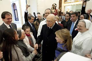 Il Presidente Giorgio Napolitano visita l'ospedale italiano a Damasco accompagnato dal Direttore, Dottor Joseph Fares