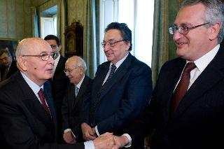 Il Presidente Giorgio Napolitano nel corso dell'incontro con alcuni componenti della &quot;Fondazione Socialismo&quot;, per la presentazione dei volumi della collana &quot;Gli anni di Craxi&quot;