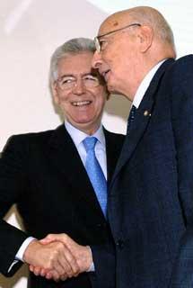 Il Presidente Giorgio Napolitano con Mario Monti, Presidente dell'Università Commerciale &quot;Luigi Bocconi&quot; durante la cerimonia di inaugurazione dell'Anno Accademico