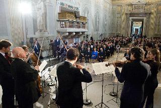 Un momento del concerto eseguito dai Solisti dell'Orchestra Mozart, nella Cappella Paolina del Palazzo del Quirinale