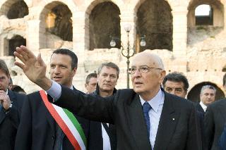 Il Presidente Giorgio Napolitano accolto a Verona dal Sindaco Flavio Tosi