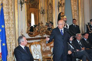 Il Presidente Giorgio Napolitano nel corso della cerimonia di presentazione dei francobolli celebrativi del 150° anniversario della &quot;Spedizione dei Mille, verso l'Unità d'Italia&quot;