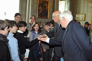 Il Presidente Giorgio Napolitano nel corso dell'incontro con alcuni studenti della Scuola Svizzera di Roma