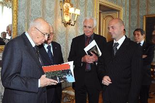 Il Presidente Giorgio Napolitano incontra alcuni insegnanti della Scuola Svizzera di Roma