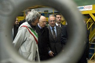 Il Presidente Giorgio Napolitano con il Sindaco di Genova, Marta Vincenzi, e il Presidente di Finmeccanica, Pierfrancesco Guarguaglini, visita la sede di Ansaldo Energia