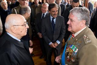 Il Presidente Giorgio Napolitano con il Capo di Stato Maggiore dell'Esercito Gen. C.A. Giuseppe Valotto, al termine della celebrazione del 149° anniversario della costituzione dell'Esercito Italiano