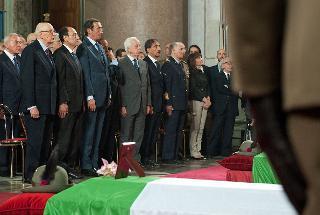 Il Presidente Giorgio Napolitano e le più Alte Cariche dello Stato nel corso dei Funerali solenni dei militari italiani caduti nell'attentato di Herat in Afghanistan