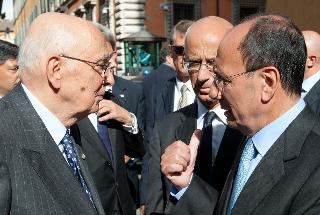 Il Presidente Giorgio Napolitano con il Presidente del Senato Renato Schifani al termine della celebrazione del 40° anniversario della prima elezione dei Consigli Regionali