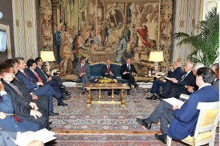 Il Presidente Giorgio Napolitano con una delegazione dell'Associazione Nazionale Comuni Italiani