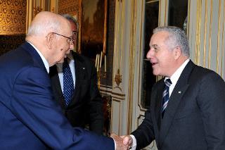 Il Presidente Giorgio Napolitano con Alessandro Ortis, Presidente dell'Autorità per l'energia elettrica e il gas, in occasione dell'incontro al Quirinale