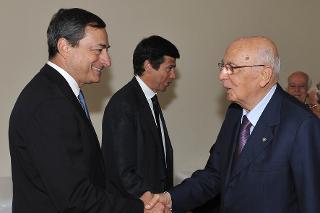 Il Presidente Giorgio Napolitano con Mario Draghi, Governatore della Banca d'Italia, all'Assemblea Annuale dell'Associazione Bancaria Italiana