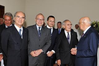 Il Presidente Giorgio Napolitano con alcuni relatori dell'Assemblea Annuale dell'Associazione Bancaria Italiana