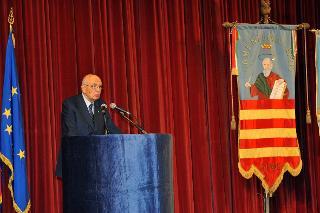 Il Presidente Giorgio Napolitano nel corso del suo intervento al Teatro Augusteo