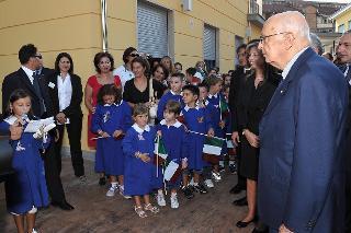 Il Presidente della Repubblica Giorgio Napolitano nel corso della visita all'asilo nido &quot;Pio XII&quot;, al Quartiere Pastena