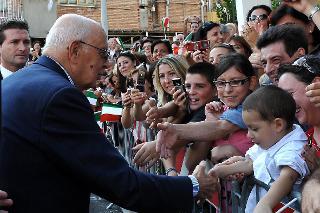 Il Presidente della Repubblica Giorgio Napolitano accolto dai cittadini di Salerno
