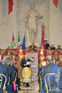 Il Presidente Giorgio Napolitano nel corso del suo intervento in occasione della cerimonia di conferimento della Cittadinanza Onoraria di Roma Capitale