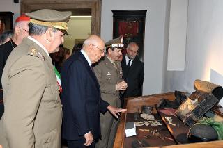 Il Presidente Giorgio Napolitano durante la visita al Museo Storico dei Bersaglieri, in occasione del 140° anniversario di Roma Capitale