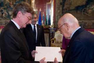 Il Presidente Giorgio Napolitano con S.E. il Signor Michael Gerdts, nuovo Ambasciatore della Repubblica Federale di Germania, in occasione della presentazione delle Lettere Credenziali