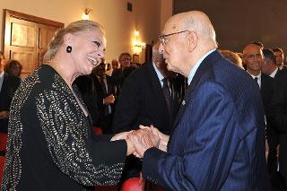 Il Presidente Giorgio Napolitano con Virna Lisi, in occasione del 75° anniversario di fondazione del Centro Sperimentale di Cinematografia