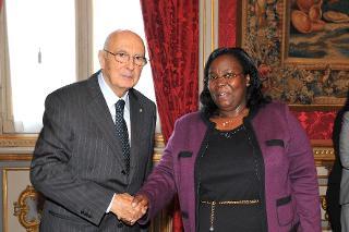 Il Presidente Giorgio Napolitano con Josephine Wangari Gaita, nuovo Ambasciatore della Repubblica del Kenya