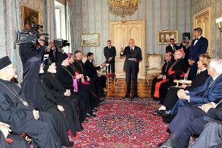 Il Presidente Giorgio Napolitano durante l'incontro con una delegazione dell'Assemblea Speciale per il Medio Oriente del Sinodo dei Vescovi