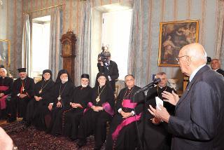 Il Presidente Giorgio Napolitano nel corso dell'incontro con una delegazione dell'Assemblea Speciale per il Medio Oriente del Sinodo dei Vescovi