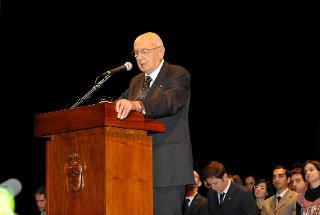 Il Presidente Giorgio Napolitano durante il suo intervento in occasione della cerimonia celebrativa del bicentenario della fondazione della Scuola Normale Superiore