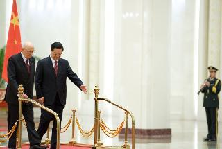 Il Presidente Giorgio Napolitano accolto dal Presidente della Repubblica Popolare Cinese Hu Jintao