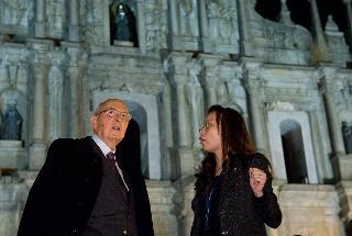 Il Presidente Giorgio Napolitano visita la Chiesa di San Paolo, nel centro storico di Macao