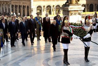 Il Presidente Giorgio Napolitano e le più Alte Cariche dello Stato rendono omaggio al Milite Ignoto, nella ricorrenza del Giorno dell'Unità Nazionale e Giornata delle Forze Armate