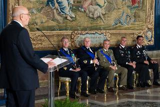 Il Presidente Giorgio Napolitano con i nuovi insigniti dell'Ordine Militare d'Italia, in occasione della cerimonia di conferimento delle insegne per l'anno 2010