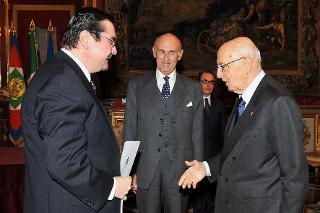Il Presidente Giorgio Napolitano con Gustavo Alvarez Goyoaga, nuovo Ambasciatore della Repubblica Orientale dell'Uruguay in occasione della presentazione delle Lettere Credenziali