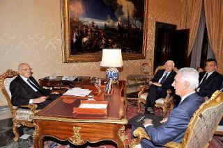 Il Presidente Giorgio Napolitano con Francesco Maria Greco, nuovo Ambasciatore d'Italia presso la Santa Sede