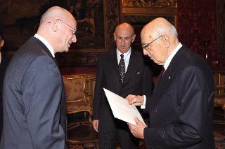 Il Presidente Giorgio Napolitano con il Sig. Wojciech Ponikiewski, nuovo Ambasciatore della Repubblica di Polonia, in occasione della presentazione delle Lettere Credenziali