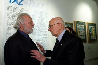 Il Presidente Giorgio Napolitano con Sergio Staino, in occasione della visita alla mostra &quot;Paz e Pert&quot;