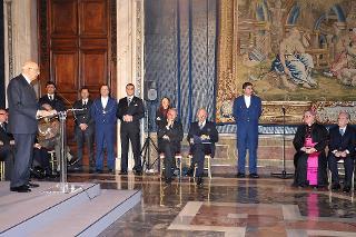 Il Presidente Giorgio Napolitano rivolge il suo indirizzo di saluto in occasione della presentazione degli auguri di Natale e Capodanno da parte del Corpo Diplomatico