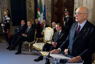 Il Presidente Giorgio Napolitano rivolge il suo indirizzo di saluto nel corso dell'incontro con le Alte Cariche dello Stato, in occasione dello scambio degli auguri di Natale e Capodanno